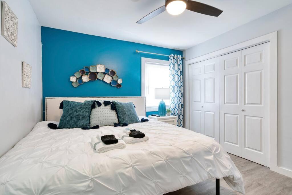 2Br 1Ba Duplex House King Beds Great For Small Groups Close To All Uptown Charlotte Attractions 外观 照片